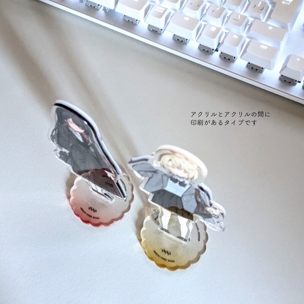 捏造制服アクスタ
