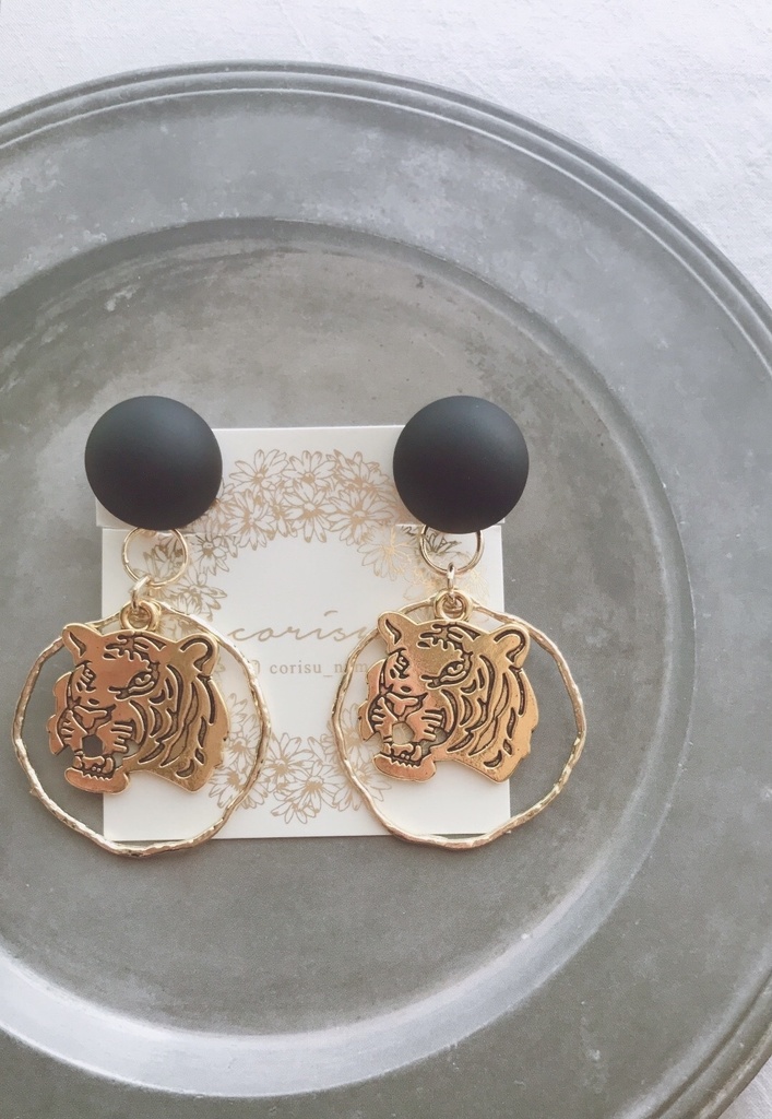 夏虎イメージイヤリング🏖🐯