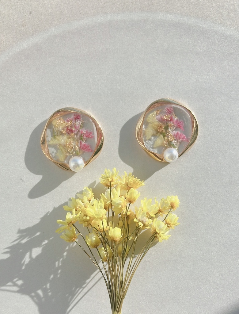 フラワーアクセサリー💛🩷