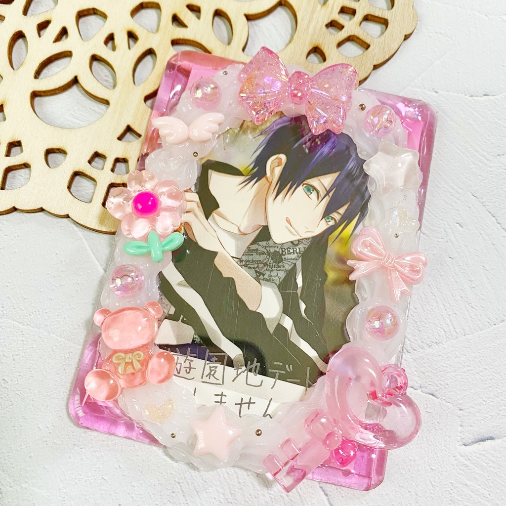 【B8】ホイップデコ トレカケース 硬質ケース ピンク