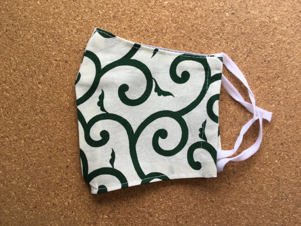 唐草模様 立体冷感マスク(紺)