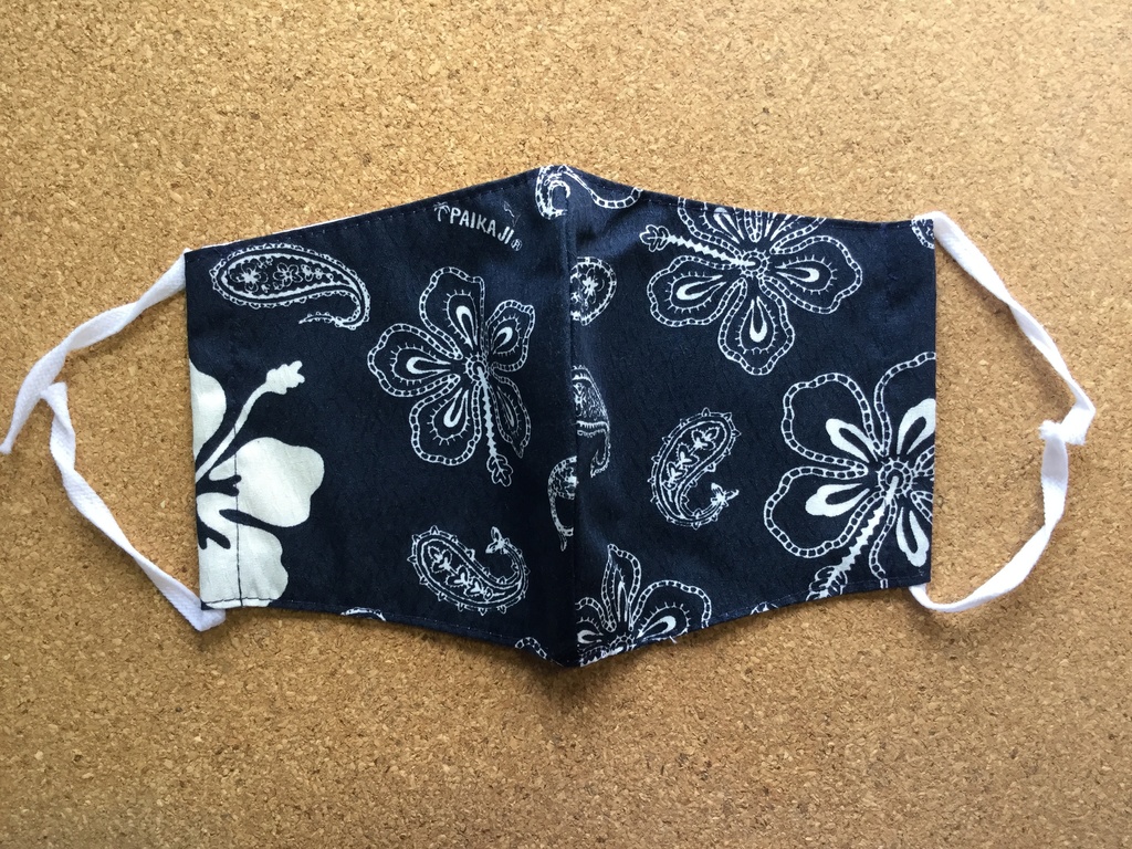 傘生地を使った速乾性マスク