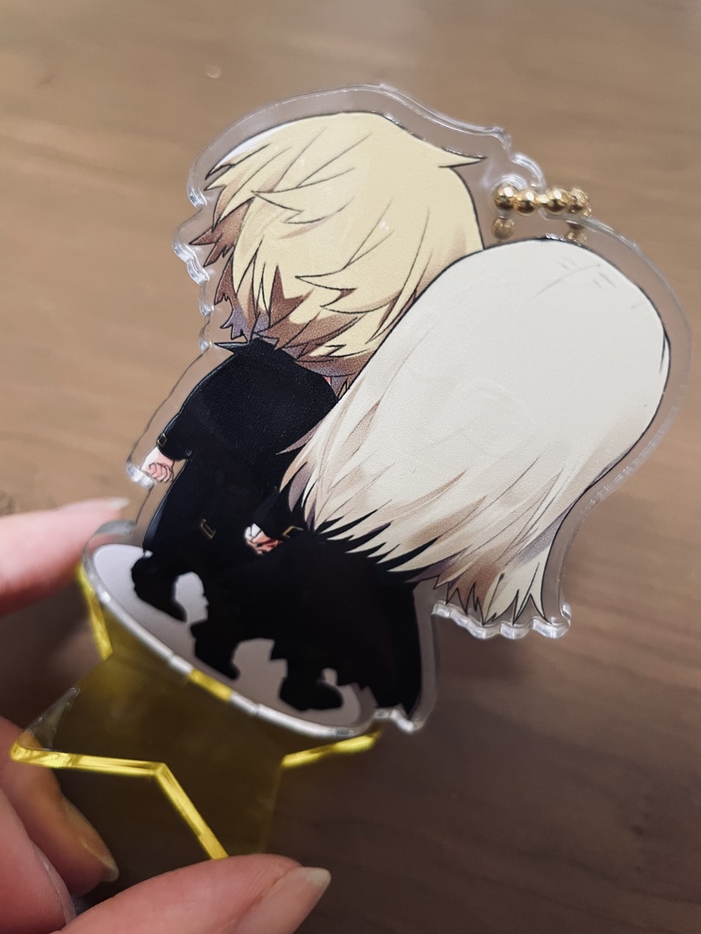 テスデイおでかけアクスタ