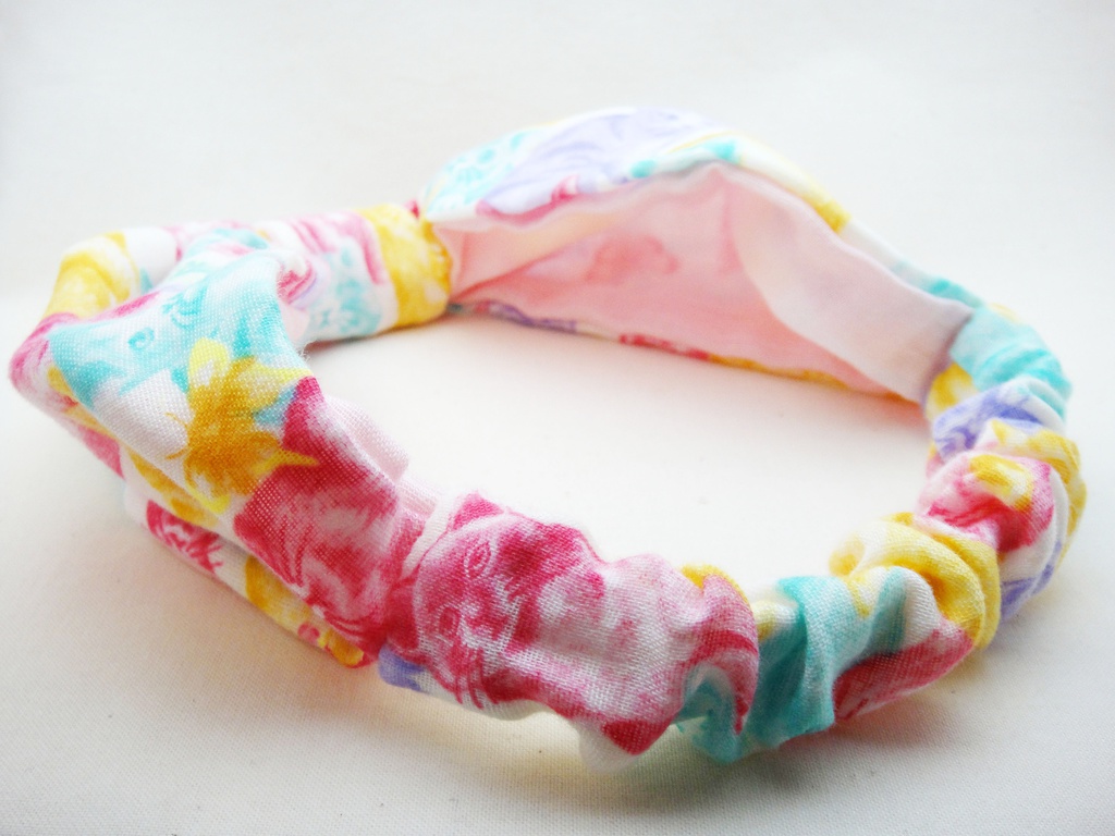 ☆sale☆ネコ柄のガーゼリボンヘアバンド(カラフル)