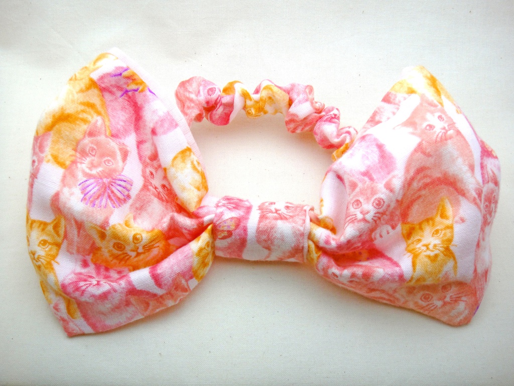 ☆sale☆ネコ柄のガーゼリボンヘアバンド (ピンク)