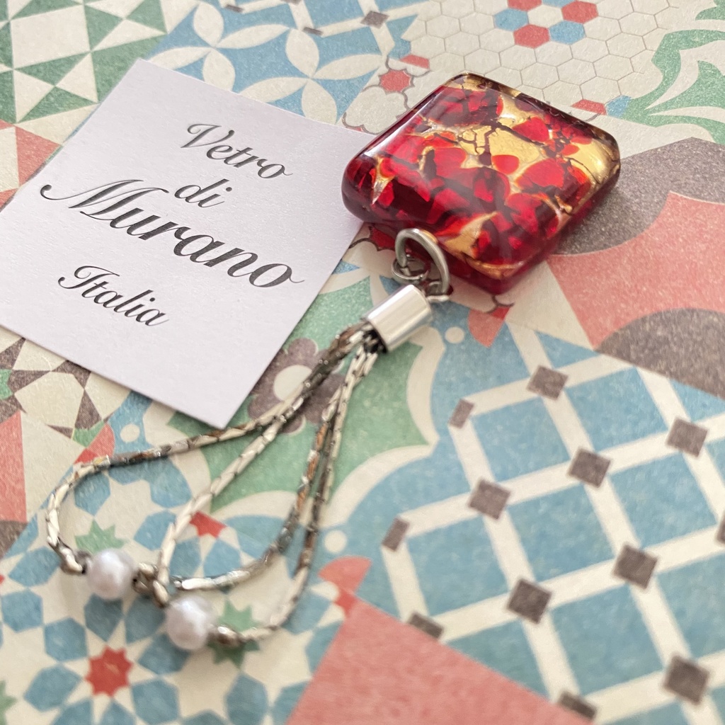 ベネチアングラスの帯留め