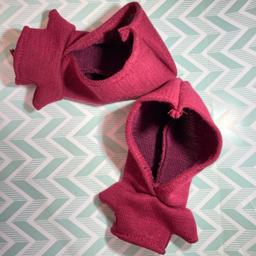 あたまでっかちパーカー あずき色