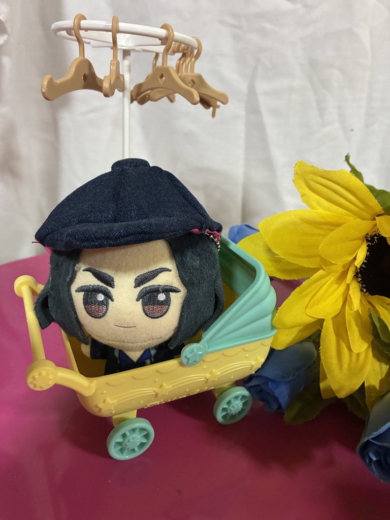 ちびぐるみキャップジーンズ生地×ピンクぬい服