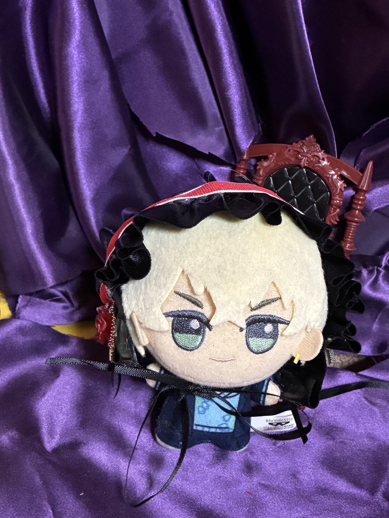 ちびぐるみヘッドドレスエナメル×赤薔薇ゴスロリ