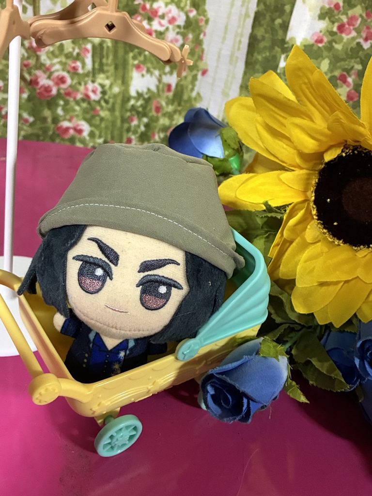 ちびぐるみぴったりバケットハットカーキ色