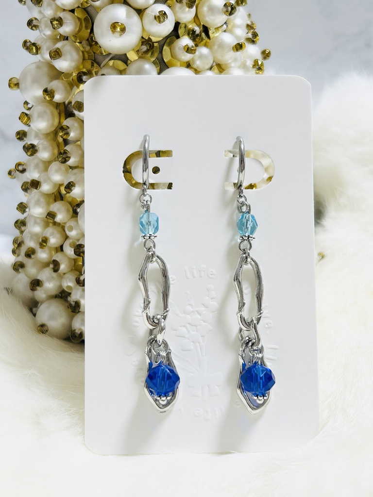 【イヤリング】🌊さんイメージカラー シルバー