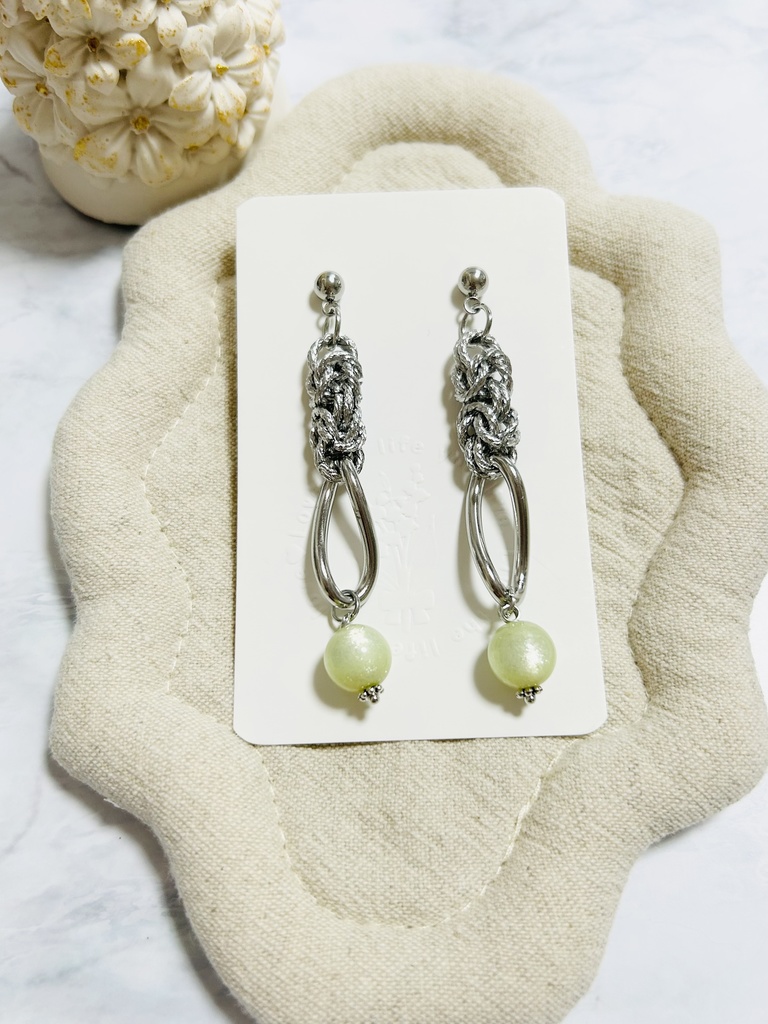 【ピアス1】🎴ｸﾝイメージカラー シルバー