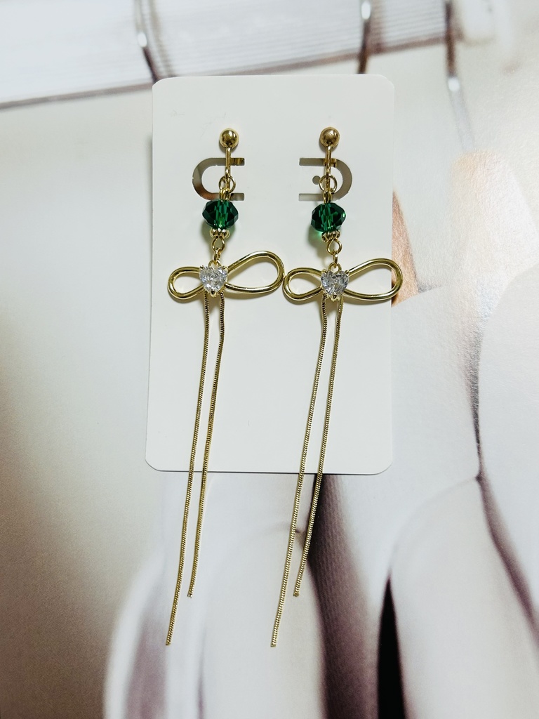【イヤリング1】🎴ｸﾝイメージカラー ゴールド