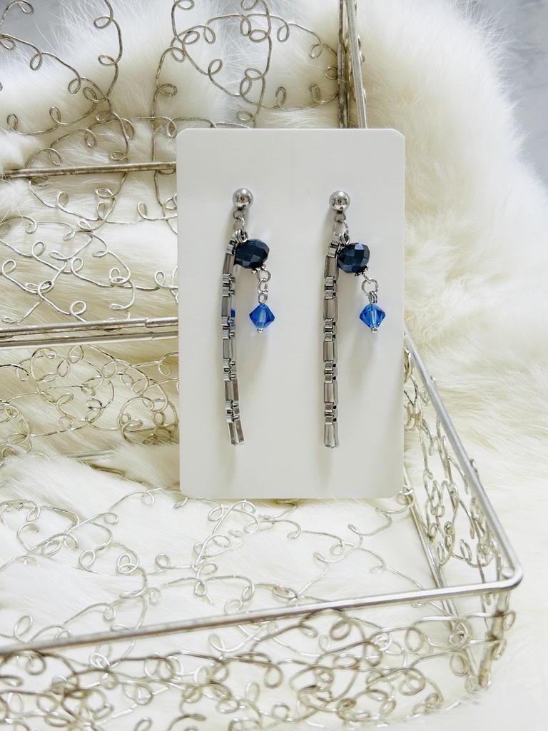 【ピアス1】🌊さんイメージカラー シルバー