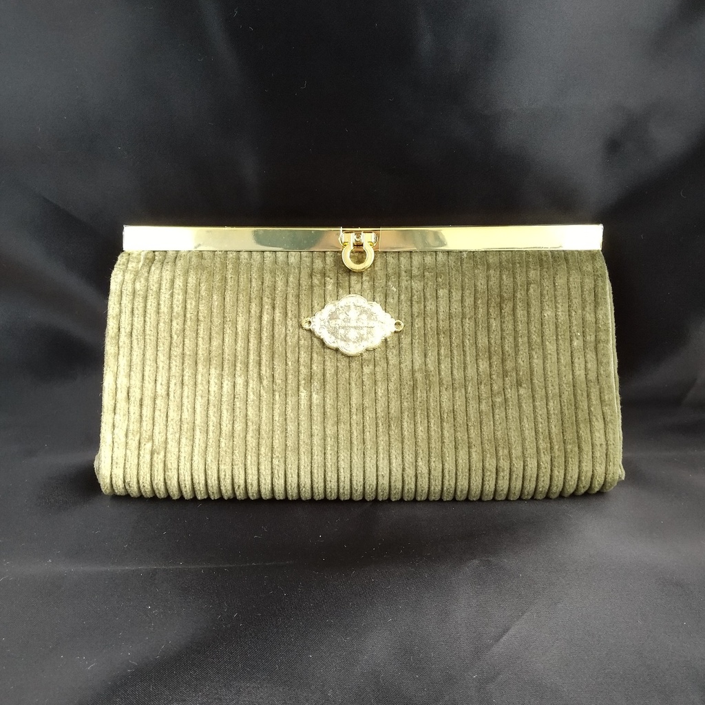 白雪巴イメージ長財布