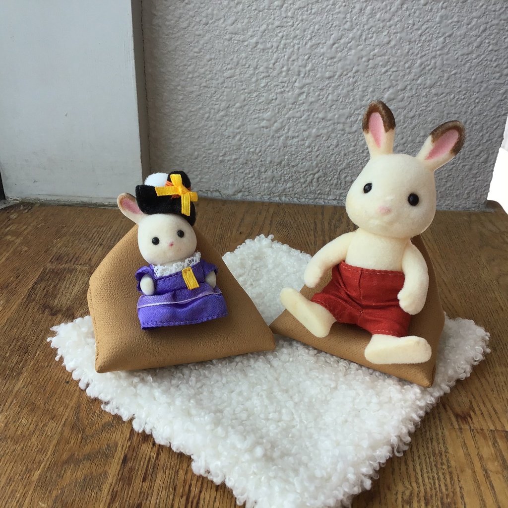 ミニチュア　ビーズクッション