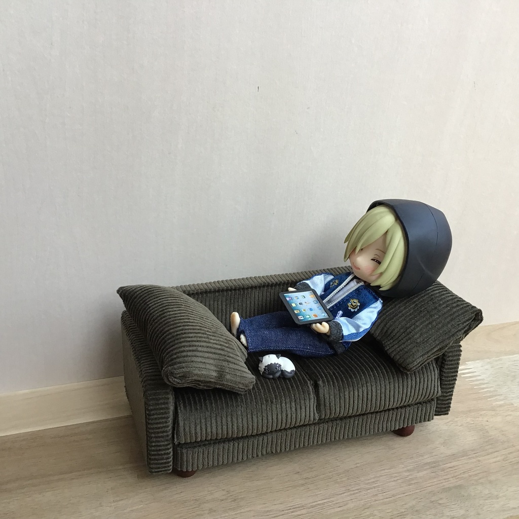 ドール用 コーデュロイソファ ミニチュア家具