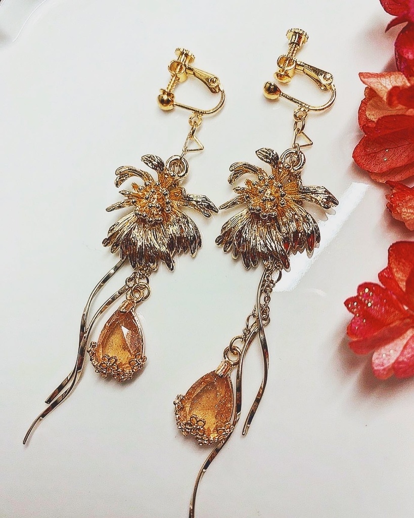 NIJI_EN Alban Knox　イメージアクセサリー