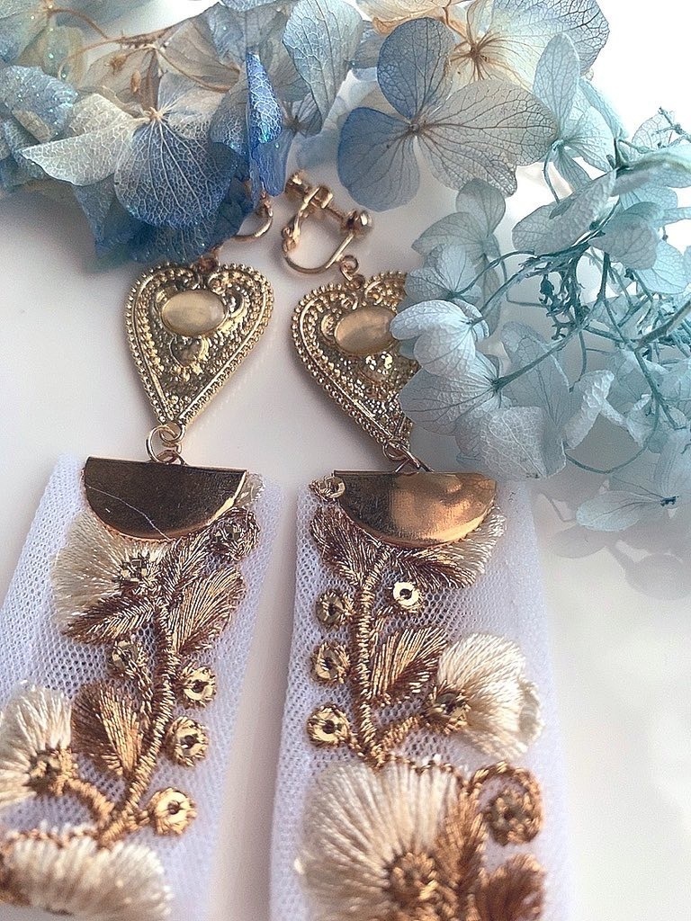 NIJI_EN　Petra Gurin　イメージアクセサリー