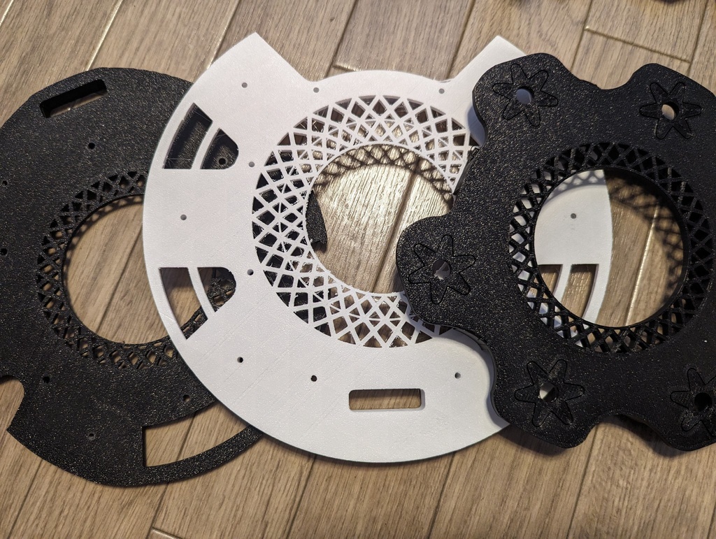 3Dプリンタを用いたロボット(ハルモニア)のパーツ(ジャンク)