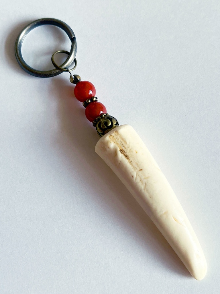 エゾ鹿の角を使ったアクセサリー