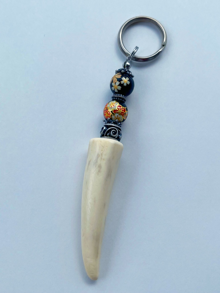 エゾ鹿の角を使ったアクセサリー