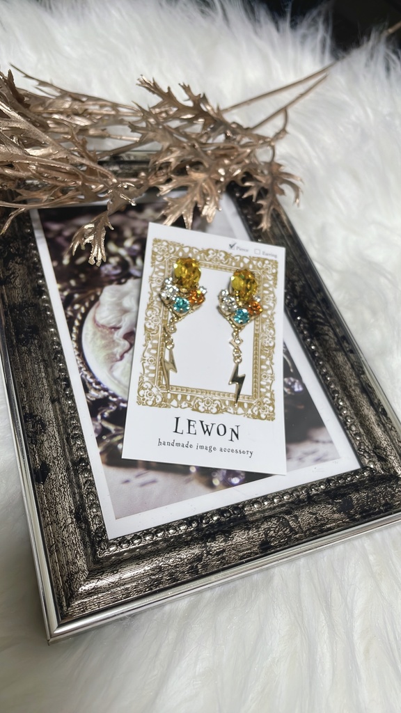 𝐎𝐫𝐢𝐞𝐧𝐬 イメージ earring&pierce