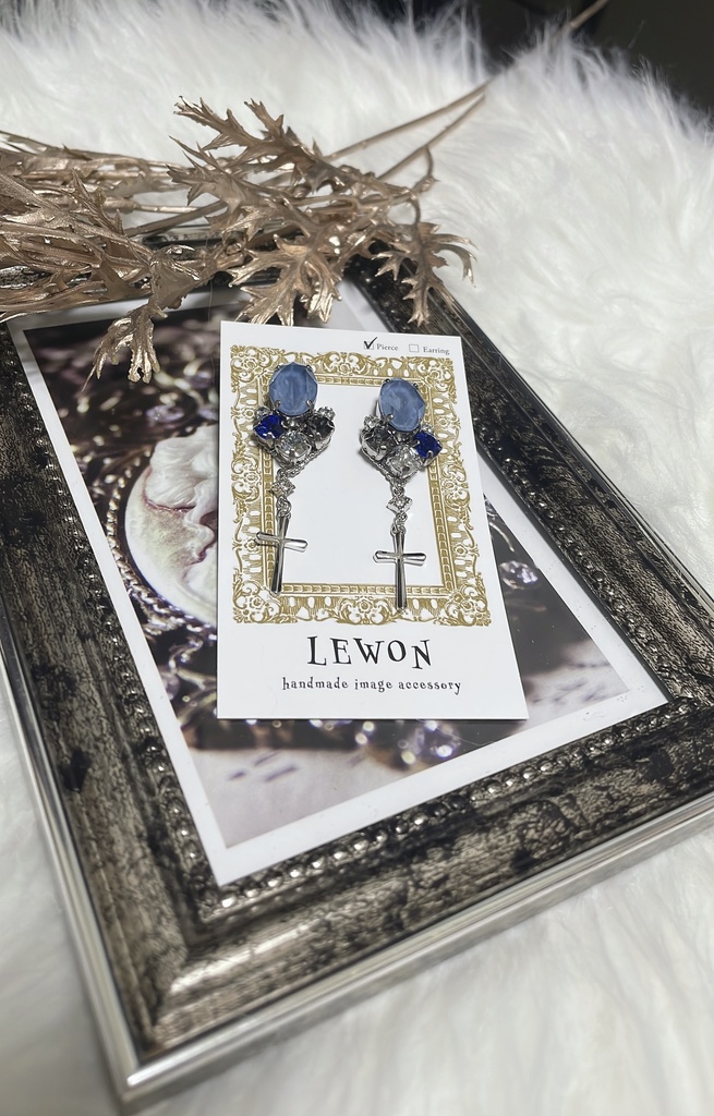 𝓓𝔂𝓽𝓲𝓬𝓪 イメージ earring&pierce