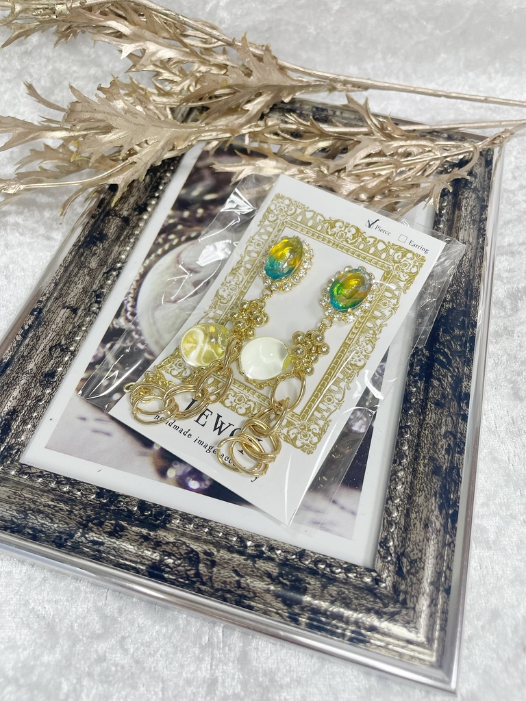 𝐎𝐫𝐢𝐞𝐧𝐬 イメージ earring&pierce
