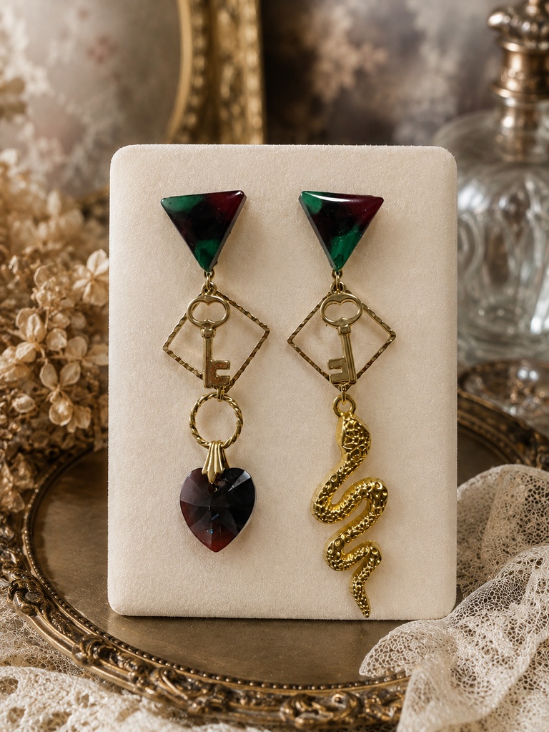 🌈🕒 3SKM イメージ earring&pierce