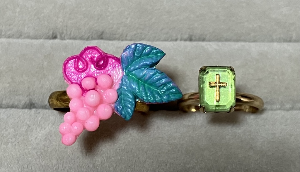 おもちゃの指輪セット