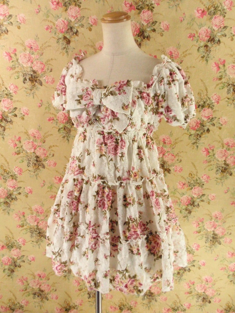 【パラメータ調整不要】フリルワンピース総レースバラ柄リボン付きパフスリーブ袖 白