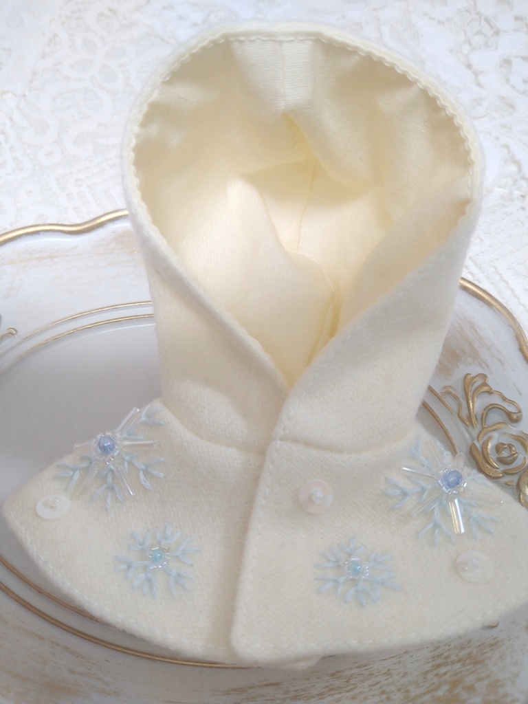 雪の結晶ケープ(12センチぬい用)