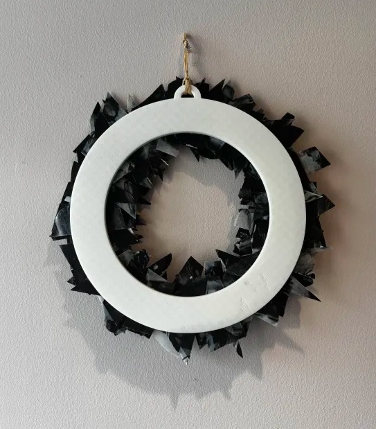 Poopアップサイクル|モノトーンリース 直径約21cm