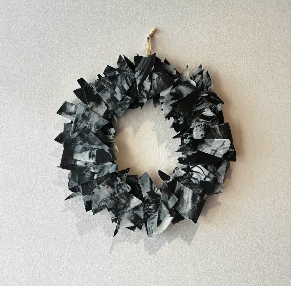 Poopアップサイクル|モノトーンリース 直径約21cm