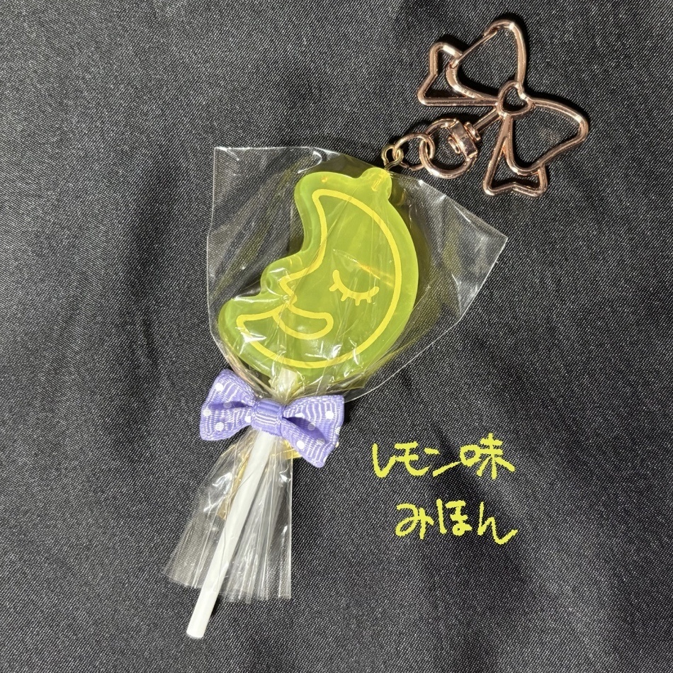 棒付きキャンディー風アクキー