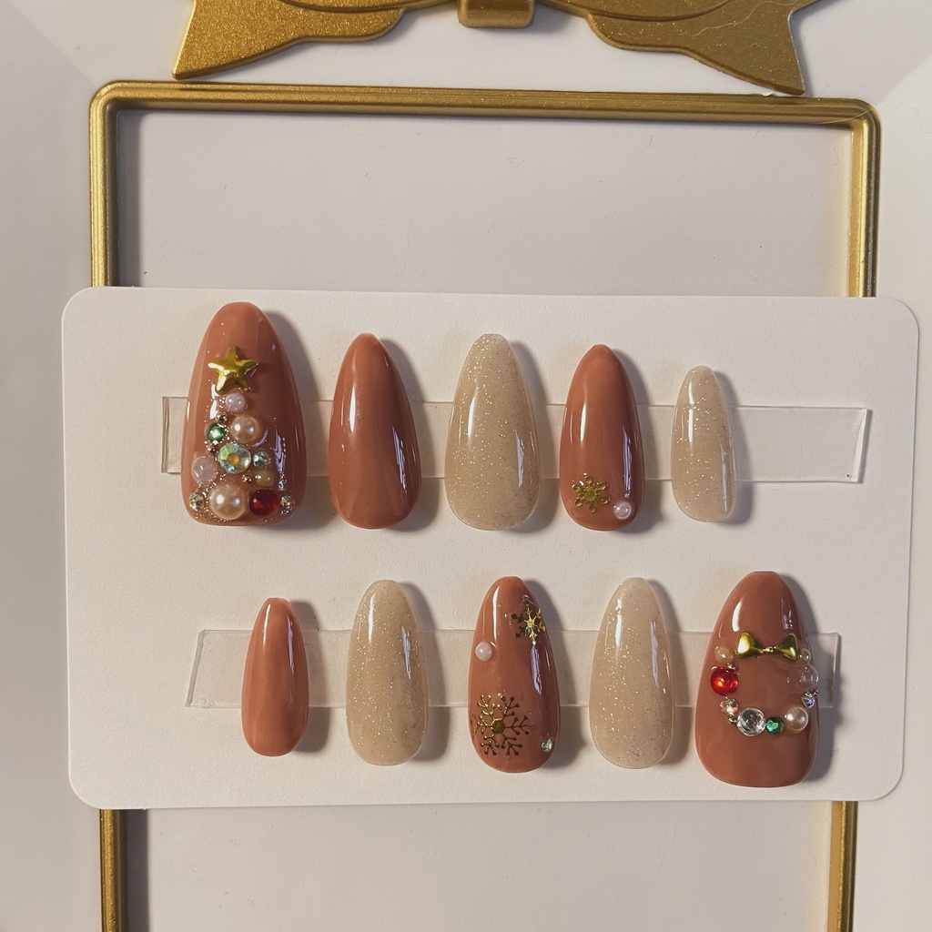 クリスマスネイル