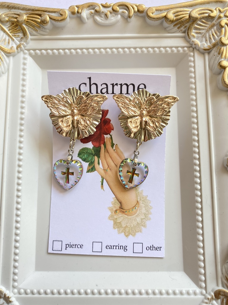 徐倫*ジョジョの奇妙な冒険 6部 イヤリング モチーフ