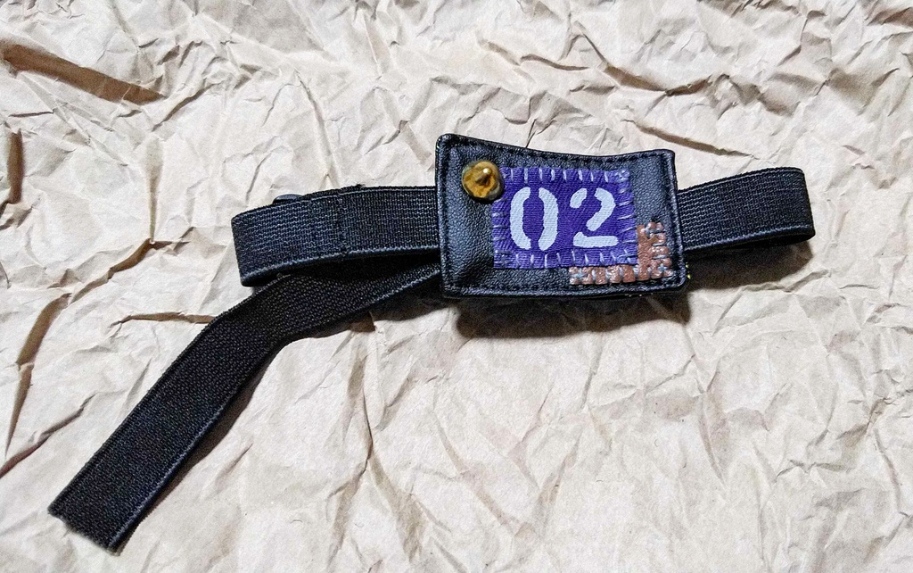 D.L.F. CHOKER