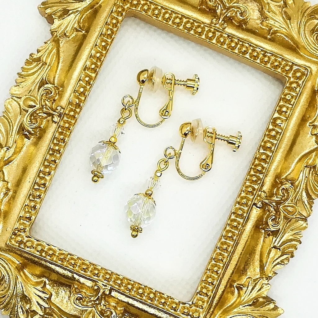 送料込=クォーツ(水晶)☆イヤリング(ピアスに変更可)