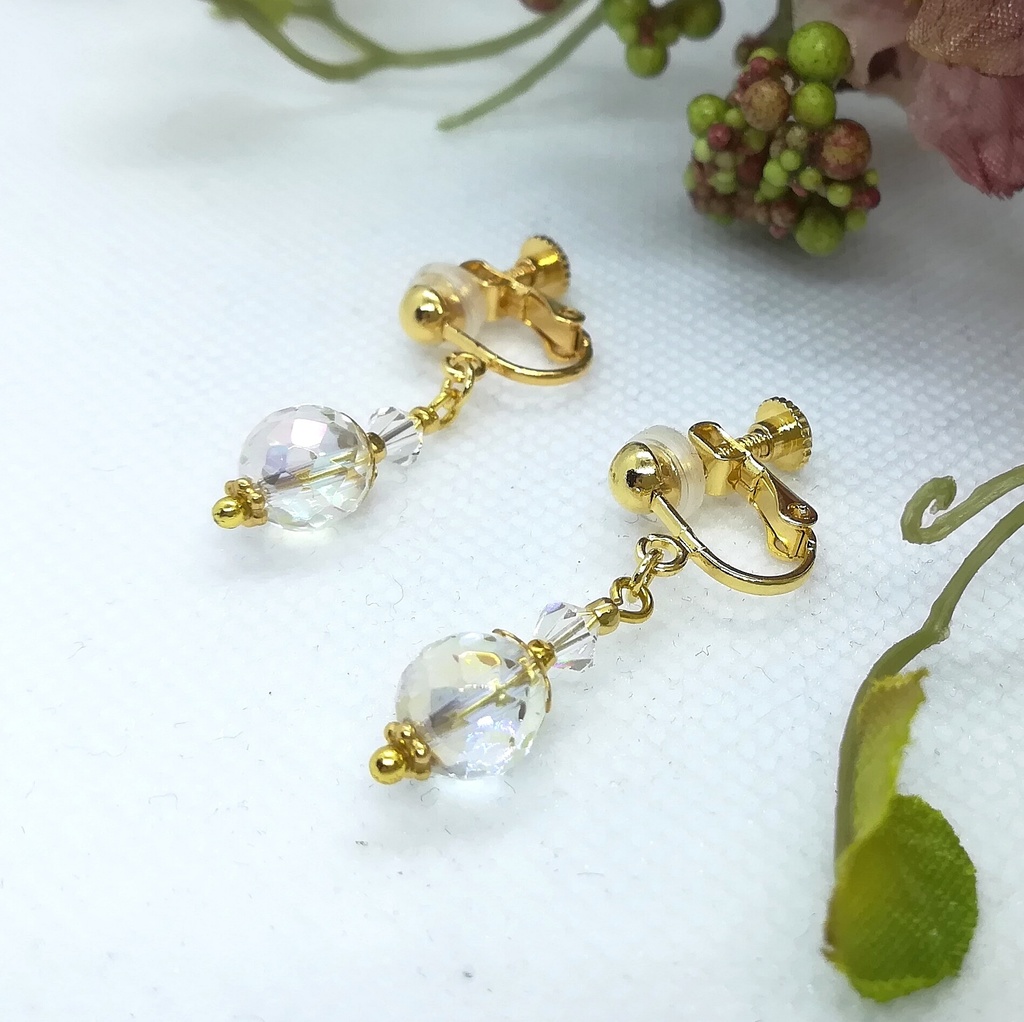 送料込=クォーツ(水晶)☆イヤリング(ピアスに変更可)