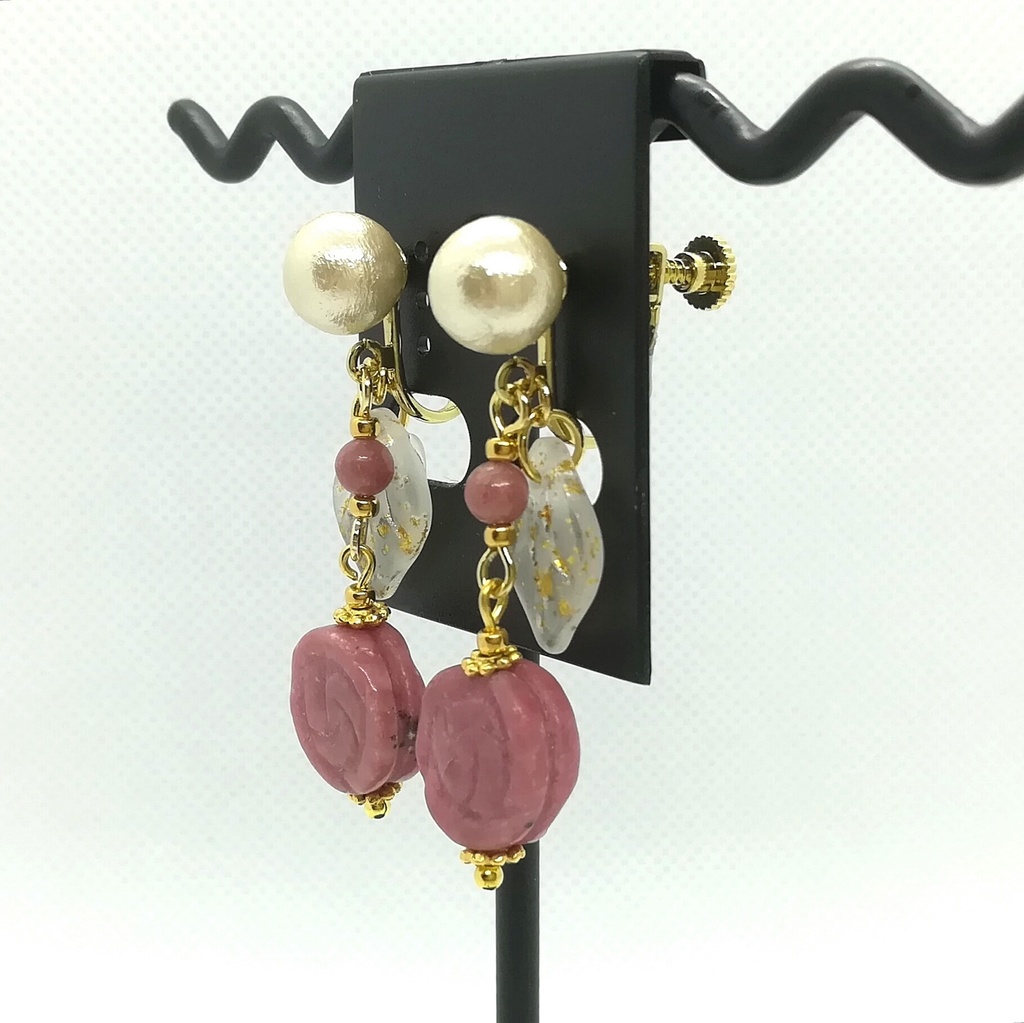 送料込=ロードナイト薔薇&コットンパール☆イヤリング