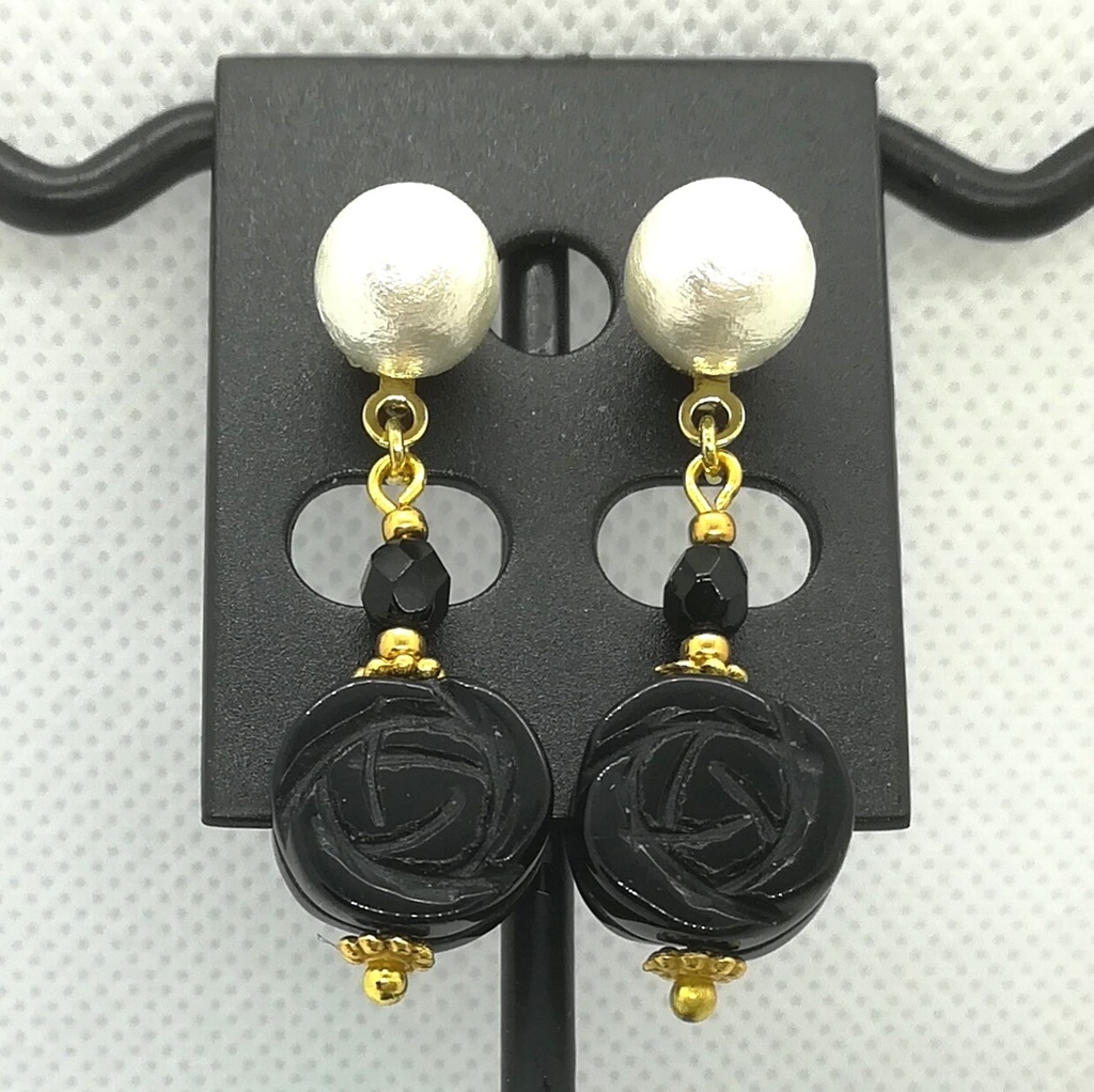 送料込=オニキス薔薇&コットンパール☆ピアス
