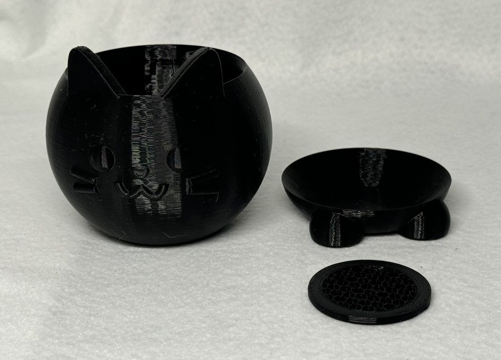 ネコの植木鉢 受け皿つき