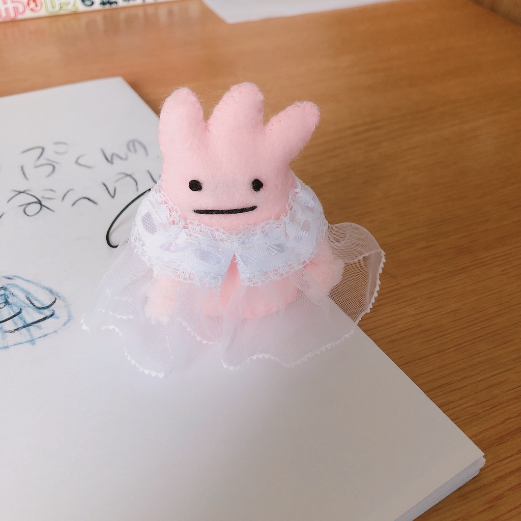 えほん&みみみっつうさぎ ストラップセット(おめかしver.)