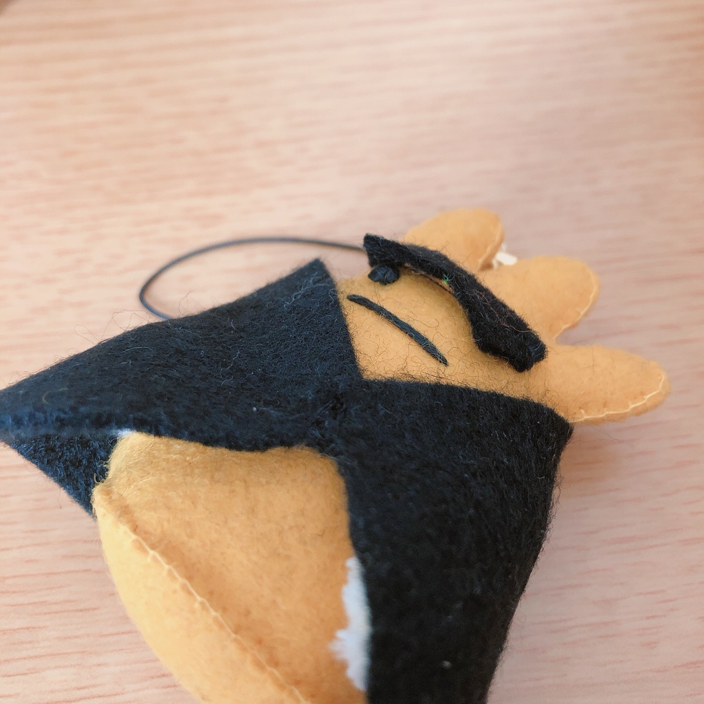 みみみっつうさぎ(マント)マスコット&えほん