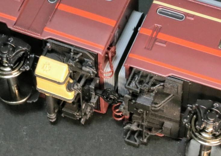 ※材質変更版※ サロンエクスプレス東京用 車端床下パーツ 1/80(HO)