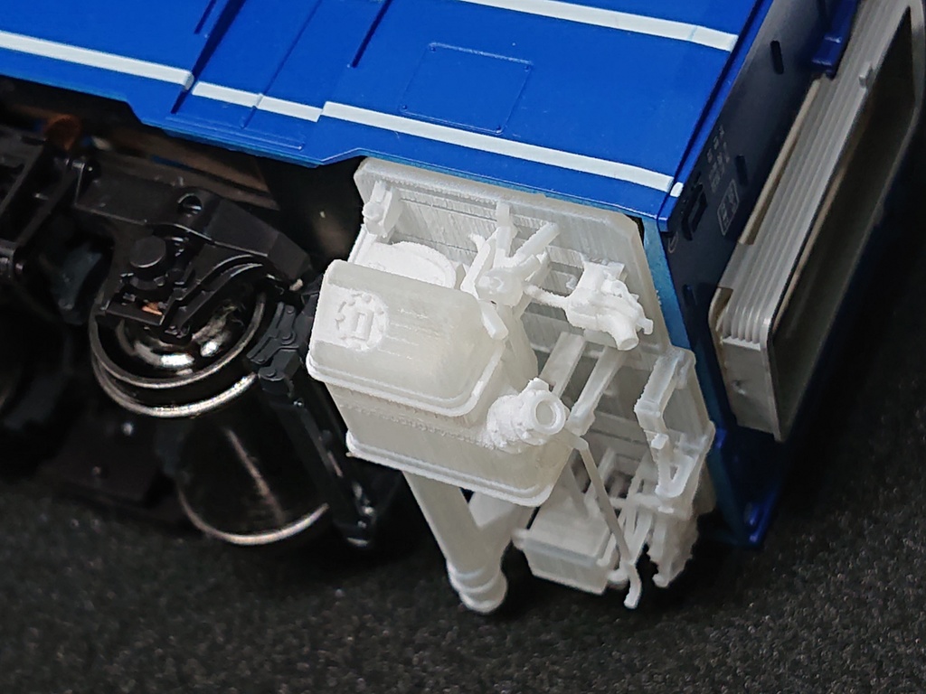 1/80 14系座席車 車端パーツ トイレ側・ドア側 ※素材変更品