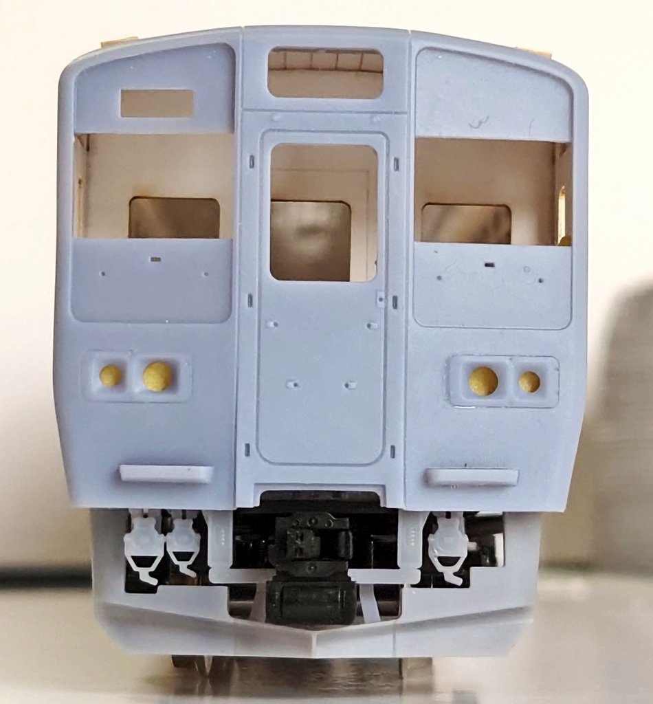 1/80 211・719系前面、スカートパーツ