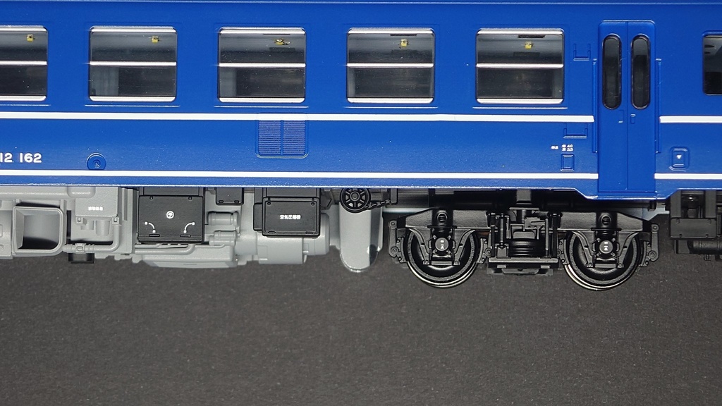 1/80 客車床下機器標記